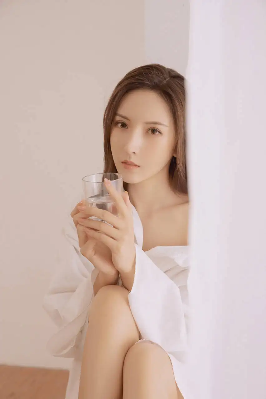 西藏贵阳私人伴游幼师费费子