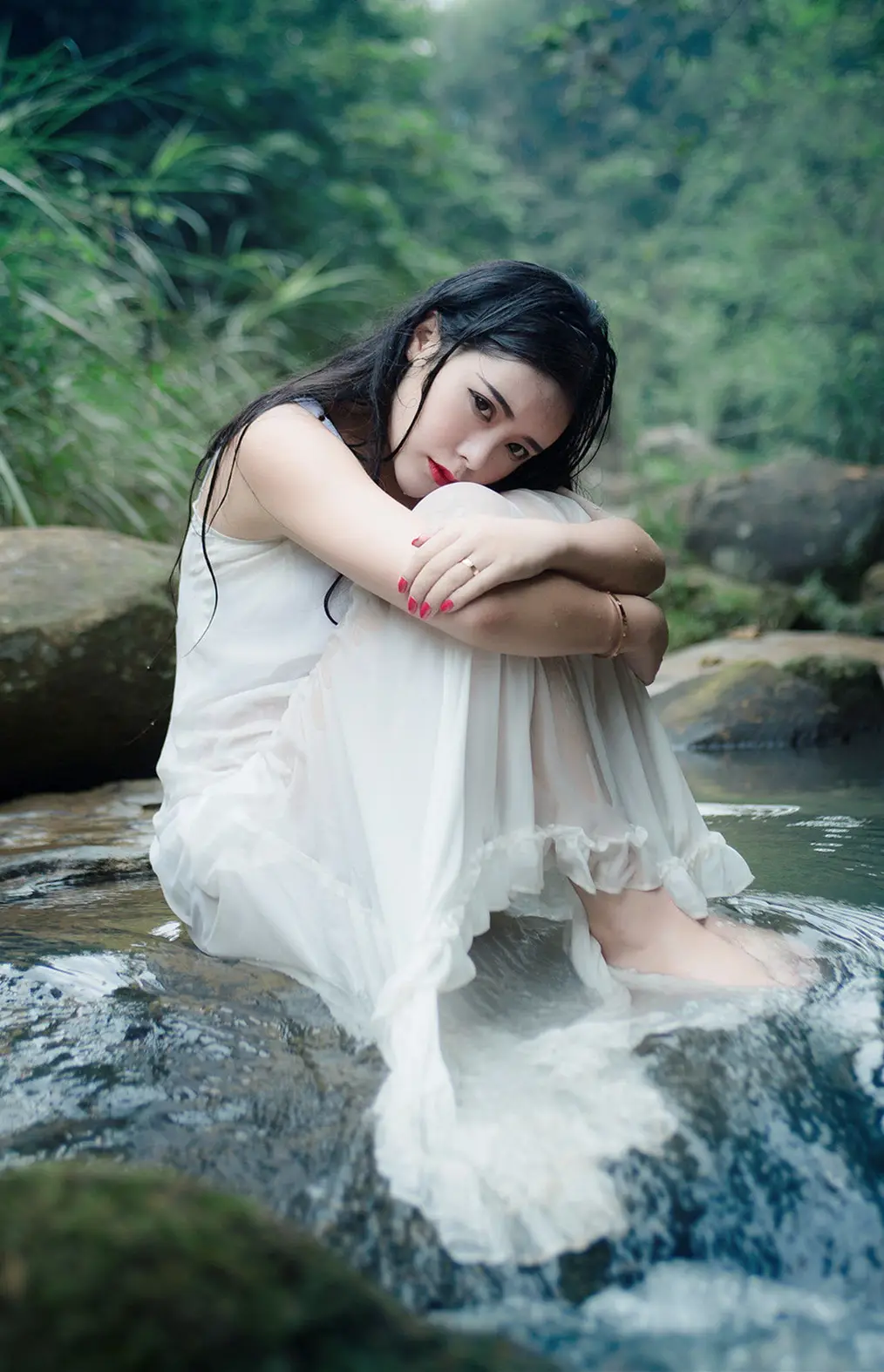 西藏郑州高端私人伴游小野梨子