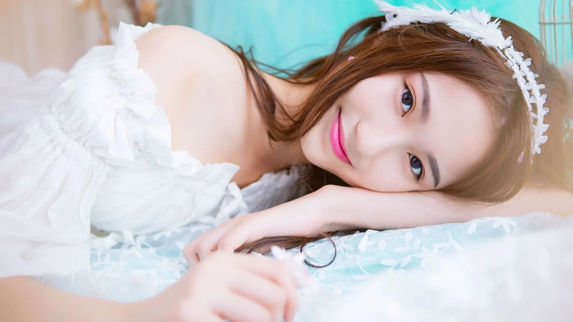 西藏雅安私人伴游小姐姐春桂