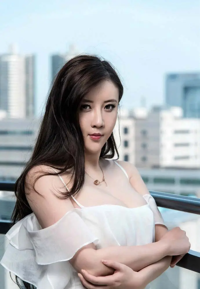 西藏佛山商务伴游香香的个人资料