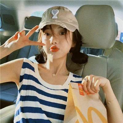西藏伴游女生铎忆柏的资料