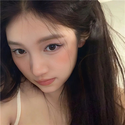 西藏伴游女生百之的资料
