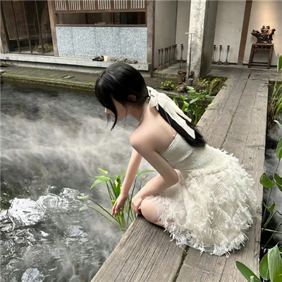 西藏伴游女生仇吉月的资料